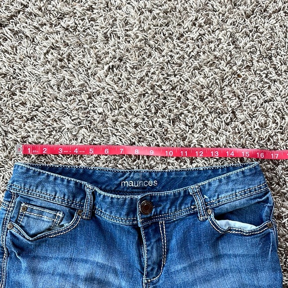 Women’s Maurices Jean Capris, Size 11/12 - Picture 3 of 7